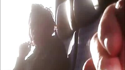 kışkırtıcı teen kız fucks olgun ev çekimi porno dick